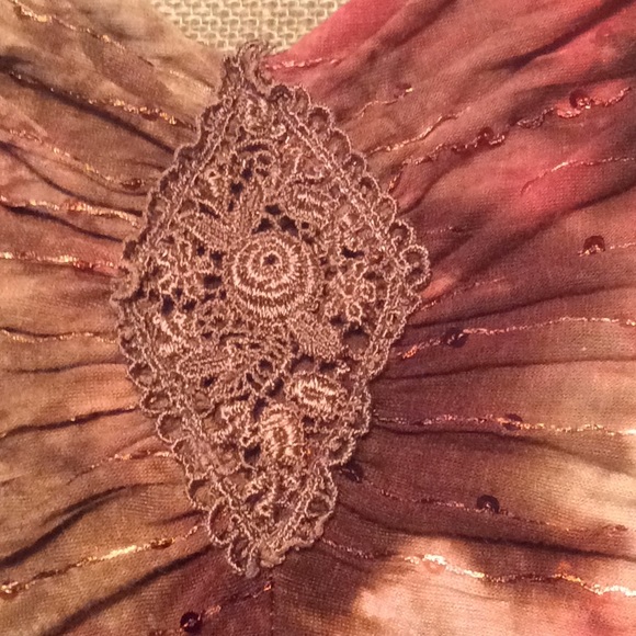 Venezia- brand low shoulder blouse.  Size 14/16 - Picture 4 of 8